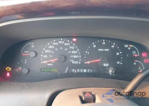 2002 Ford Excursion Limited из США, поврежденный, VIN 1FMNU42S72EA14320